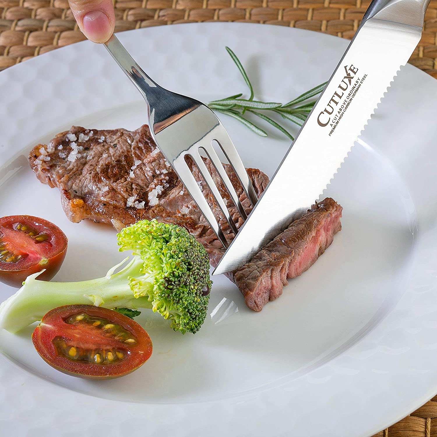 Deluxe Steak Knife Set in Stock - ULINE